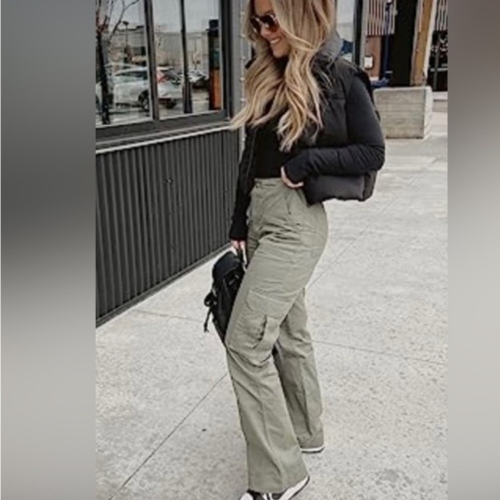 Zara green Trousers size 4